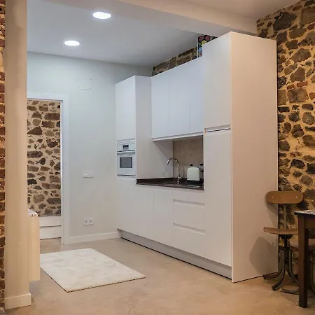 Apartment To Old Town *